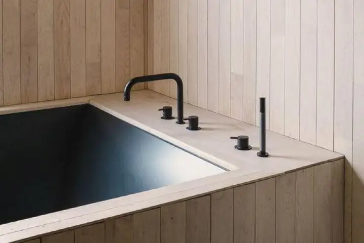 Luxe wandbekleding met karakter in een interieur